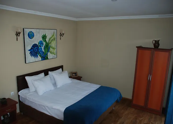 Hotel Utopia
