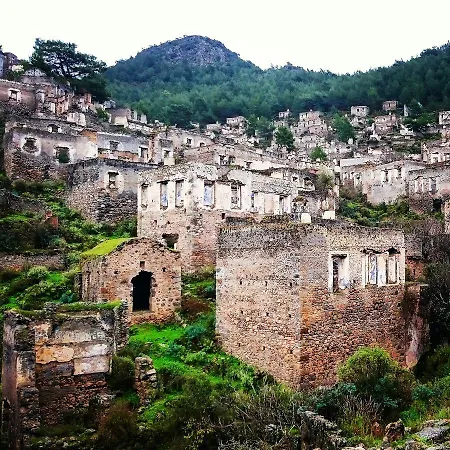 Utopia Ξενοδοχείο